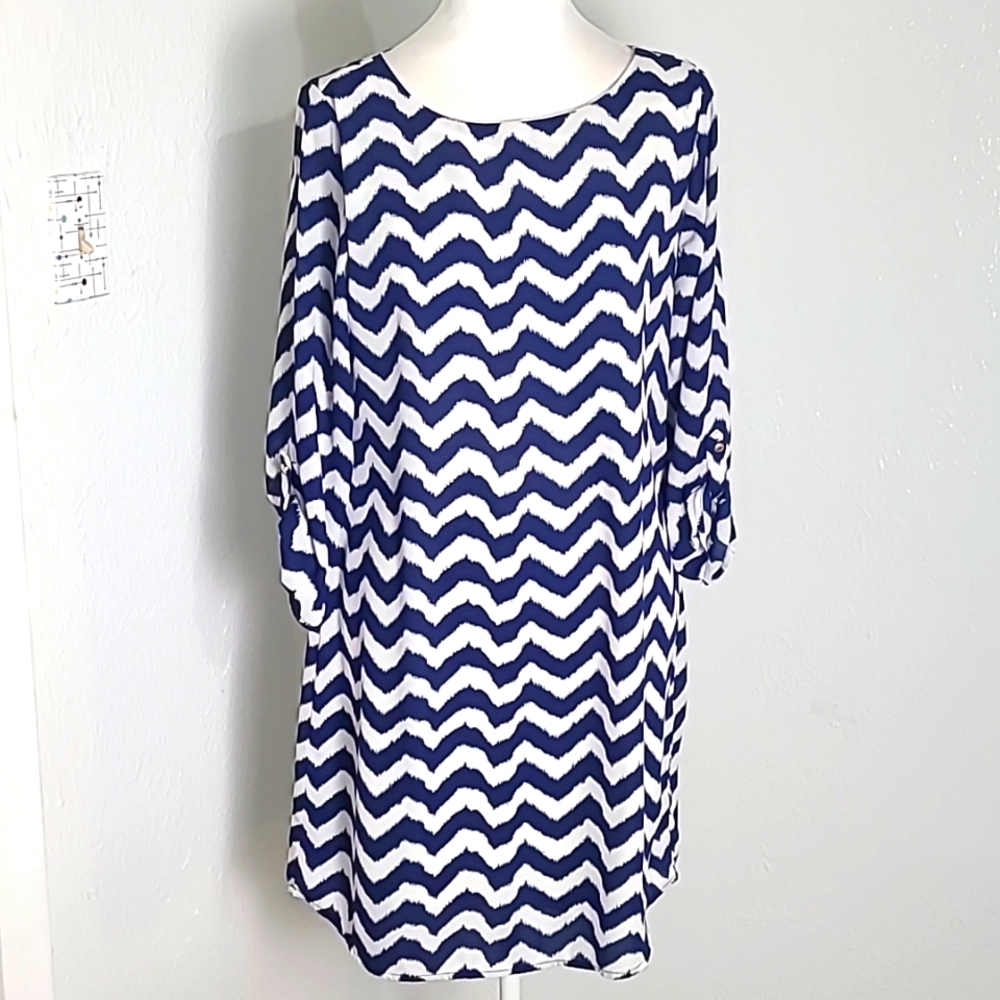Charming Charlie Navy Blue & White Zigzag Lines Shift Dress, Size Small